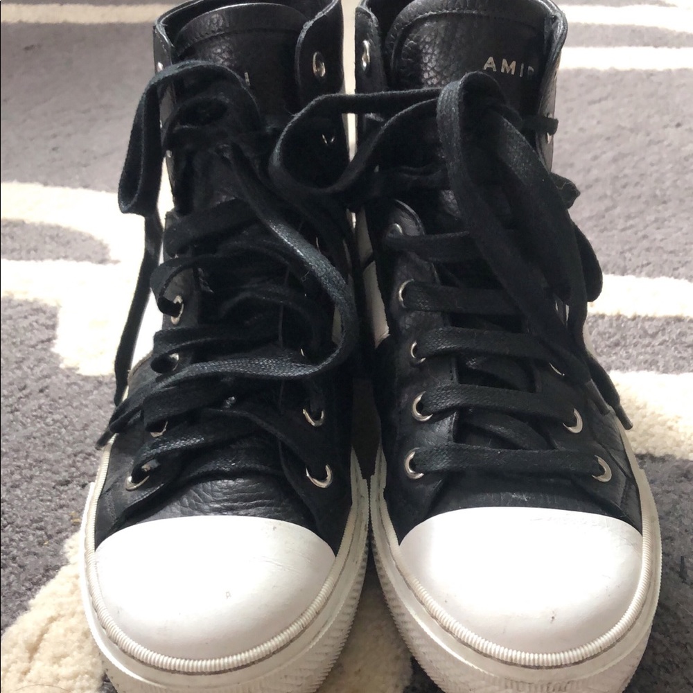 Amari high top sneaker